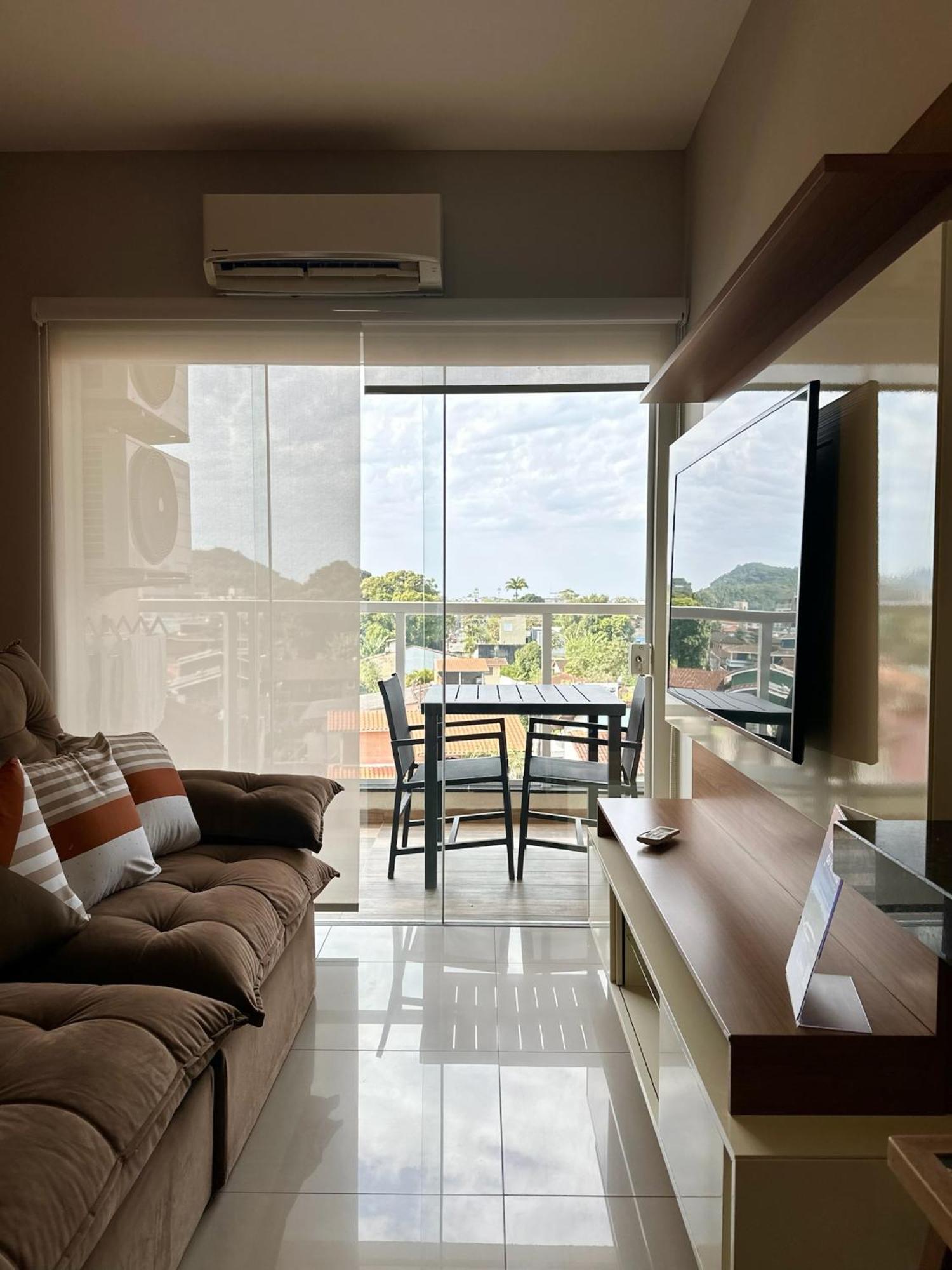 Apartamento Apto Excelente C/ar, Varanda Gourmet E Piscina Ubatuba