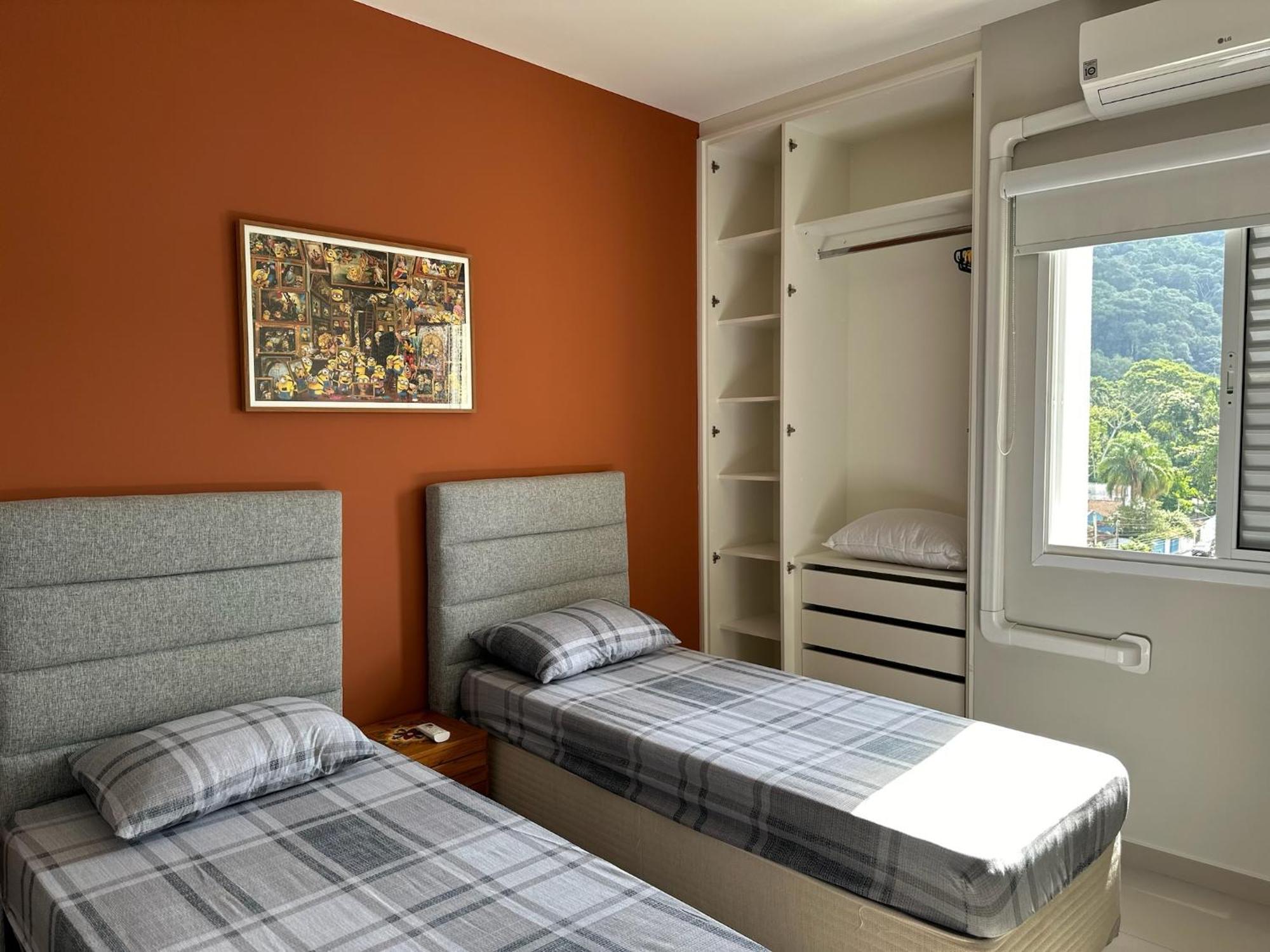 Apartamento Apto Excelente C/ar, Varanda Gourmet E Piscina Ubatuba